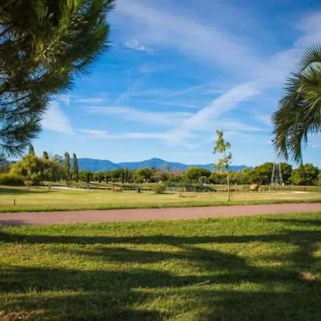 Cyprien Golf View 2 Bedrooms , 900 M From The Διαμέρισμα