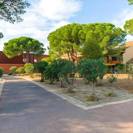 Apartment Cyprien Golf View 2 Bedrooms , 900 M From The