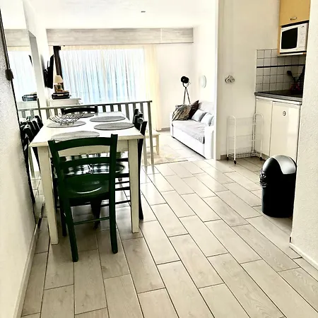 Cyprien Golf View 2 Bedrooms , 900 M From The *