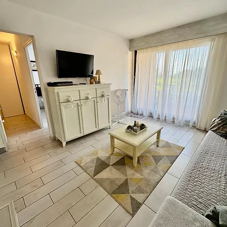 Cyprien Golf View 2 Bedrooms , 900 M From The *