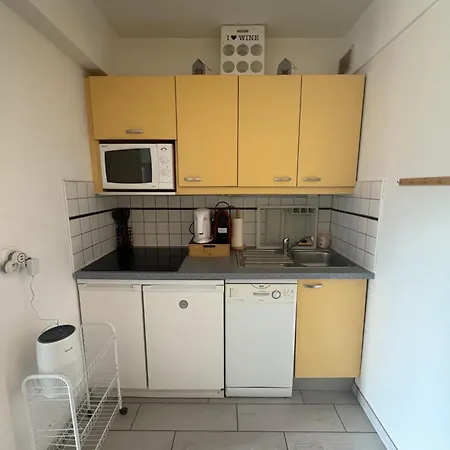 Cyprien Golf View 2 Bedrooms , 900 M From The Apartmán