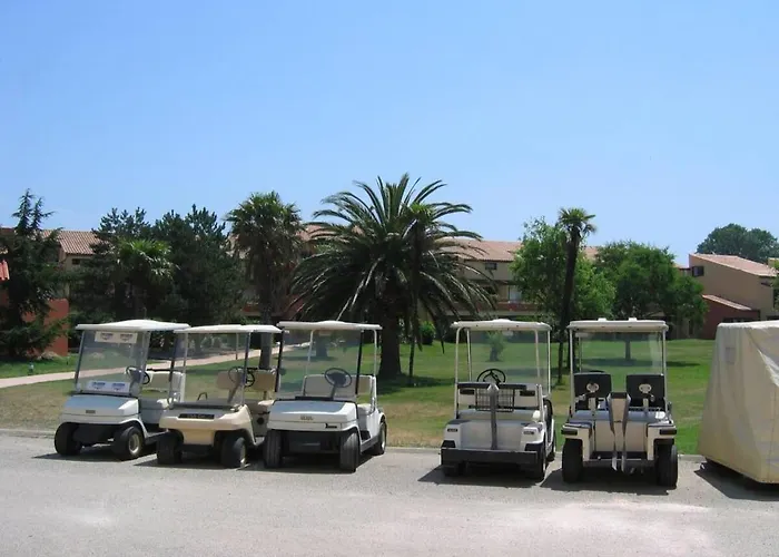 شقة Cyprien Golf View 2 Bedrooms , 900 M From The سان سيبريان