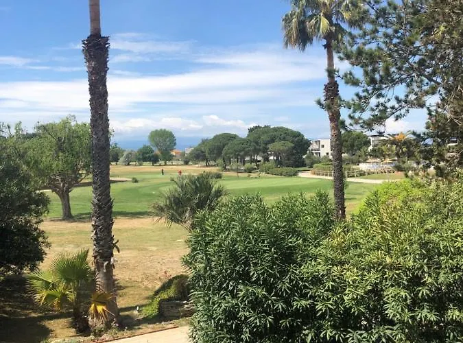 شقة Cyprien Golf View 2 Bedrooms , 900 M From The سان سيبريان