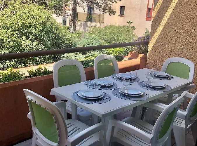 Cyprien Golf View 2 Bedrooms , 900 M From The